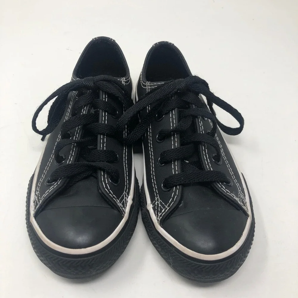 Converse All Star Sneakers Junior 12 Kids Black Leather Low Top 672275C